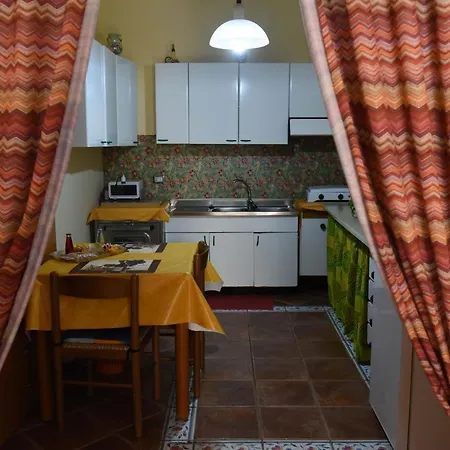Casa Consiglio بيت للعطل