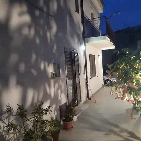 Casa Consiglio Nyaraló *